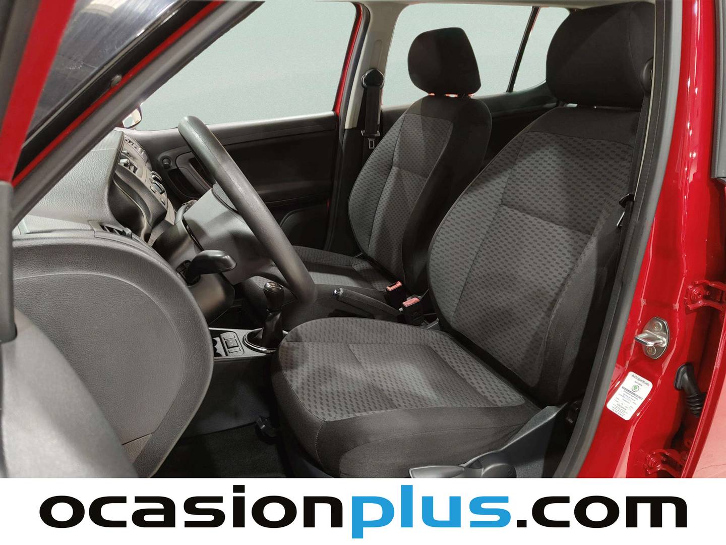 Foto asientos delanteros Skoda Fabia Skoda Fabia 1.2 Urban (69 CV)