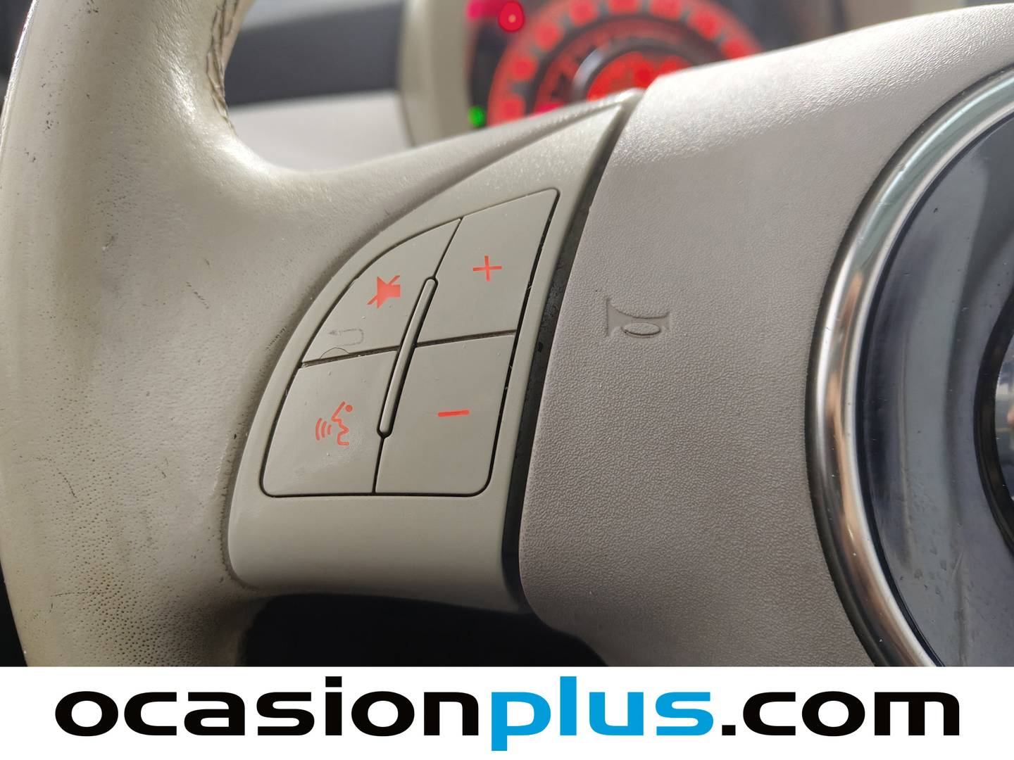 Foto Fiat 500 Fiat 500 1.2 8v Lounge (69 CV)