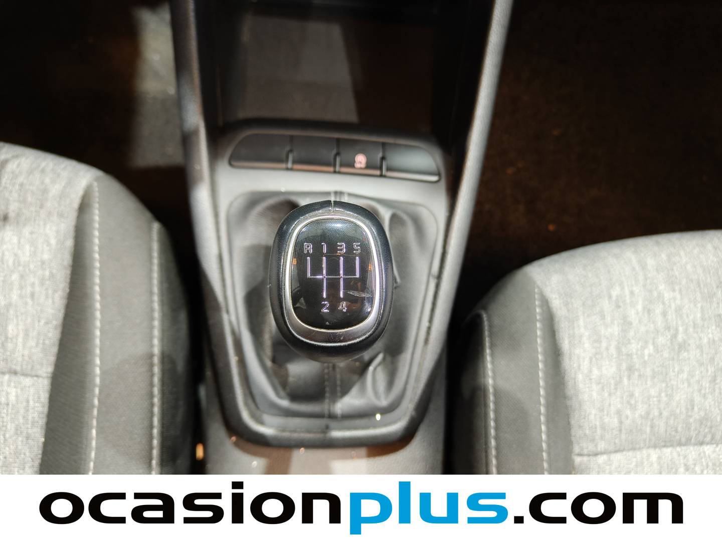 Foto KIA Stonic Kia Stonic 1.0 T-GDi Concept (100 CV)