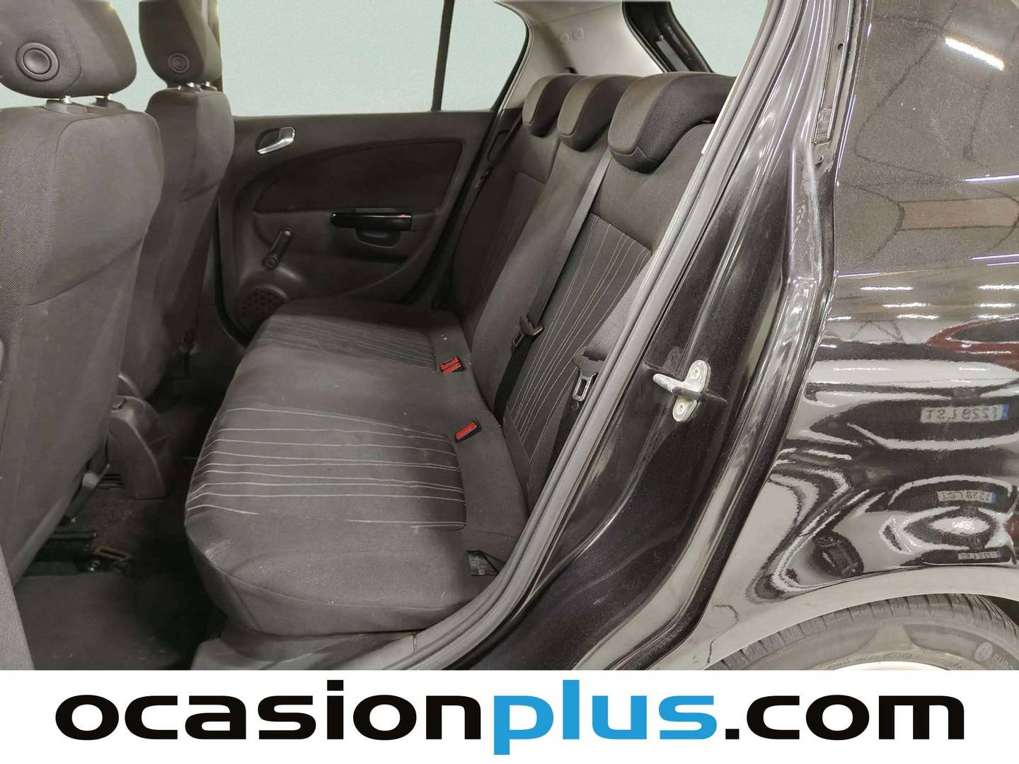 Foto asientos traseros Opel Corsa Opel Corsa 1.4 Enjoy (90 CV)
