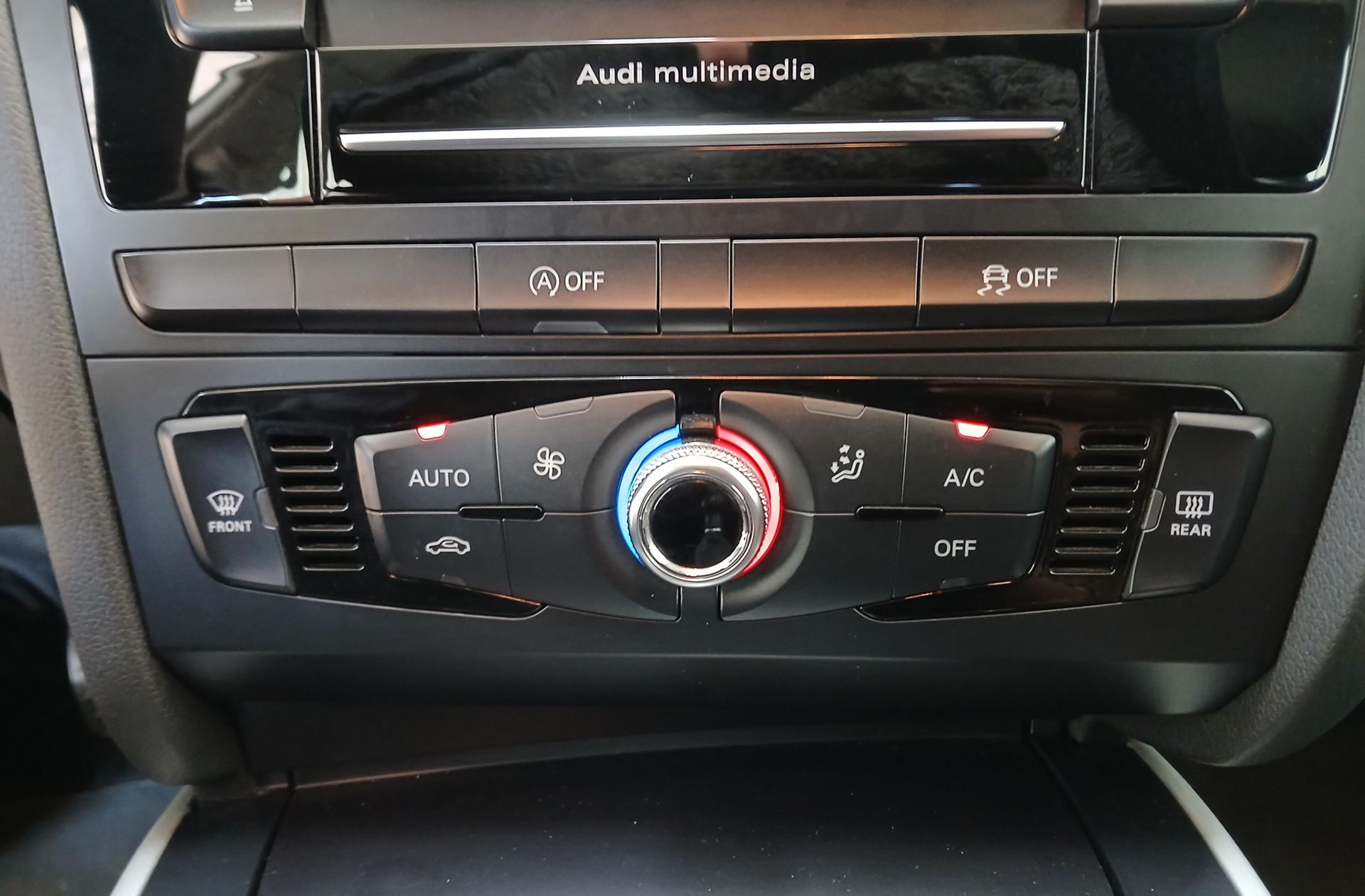 Audi A4 Avant S line edition 2.0 TDI ultra - foto 30
