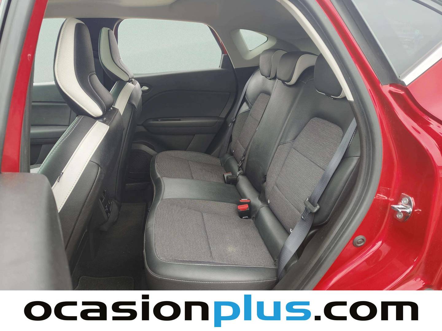 Foto asientos traseros Renault Captur Renault Captur Zen E-TECH Híbrido enchufable (160 CV)