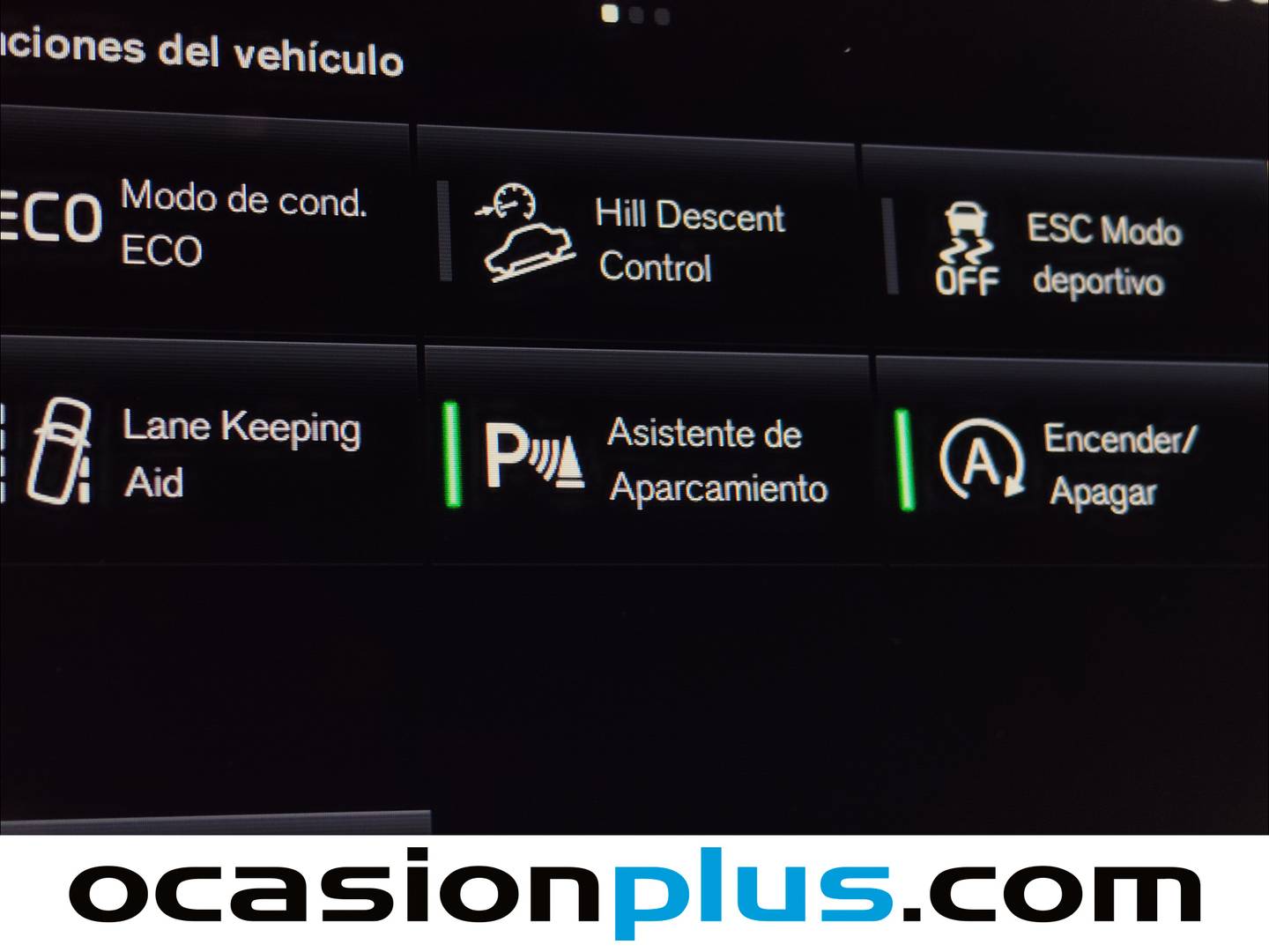 Foto Volvo XC40 Volvo XC40 T2 Momentum Core (129 CV)