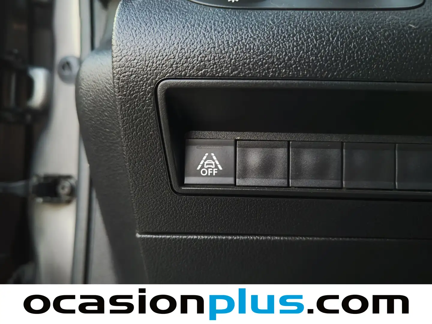 Foto Opel Combo Life Opel Combo Life 1.5 TD S&S Edition Plus L (102 CV)