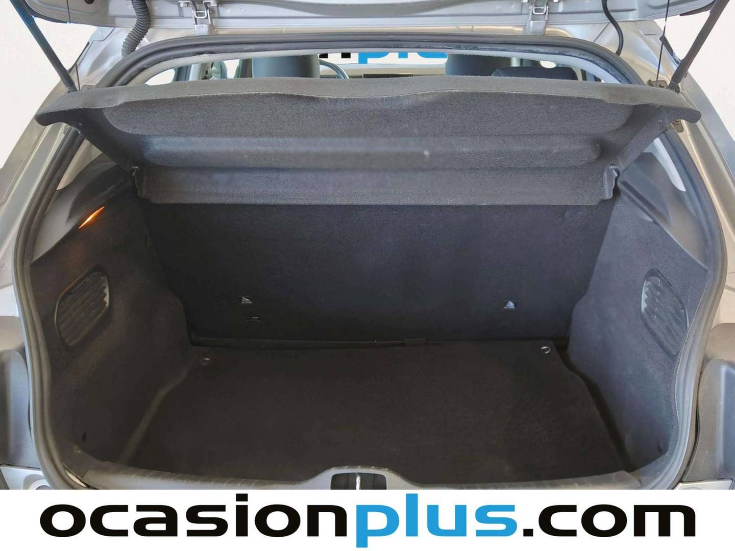 Fotos maletero Citroën C4 Cactus Citroën C4 Cactus 1.2 VTi Feel Fine (82 CV)