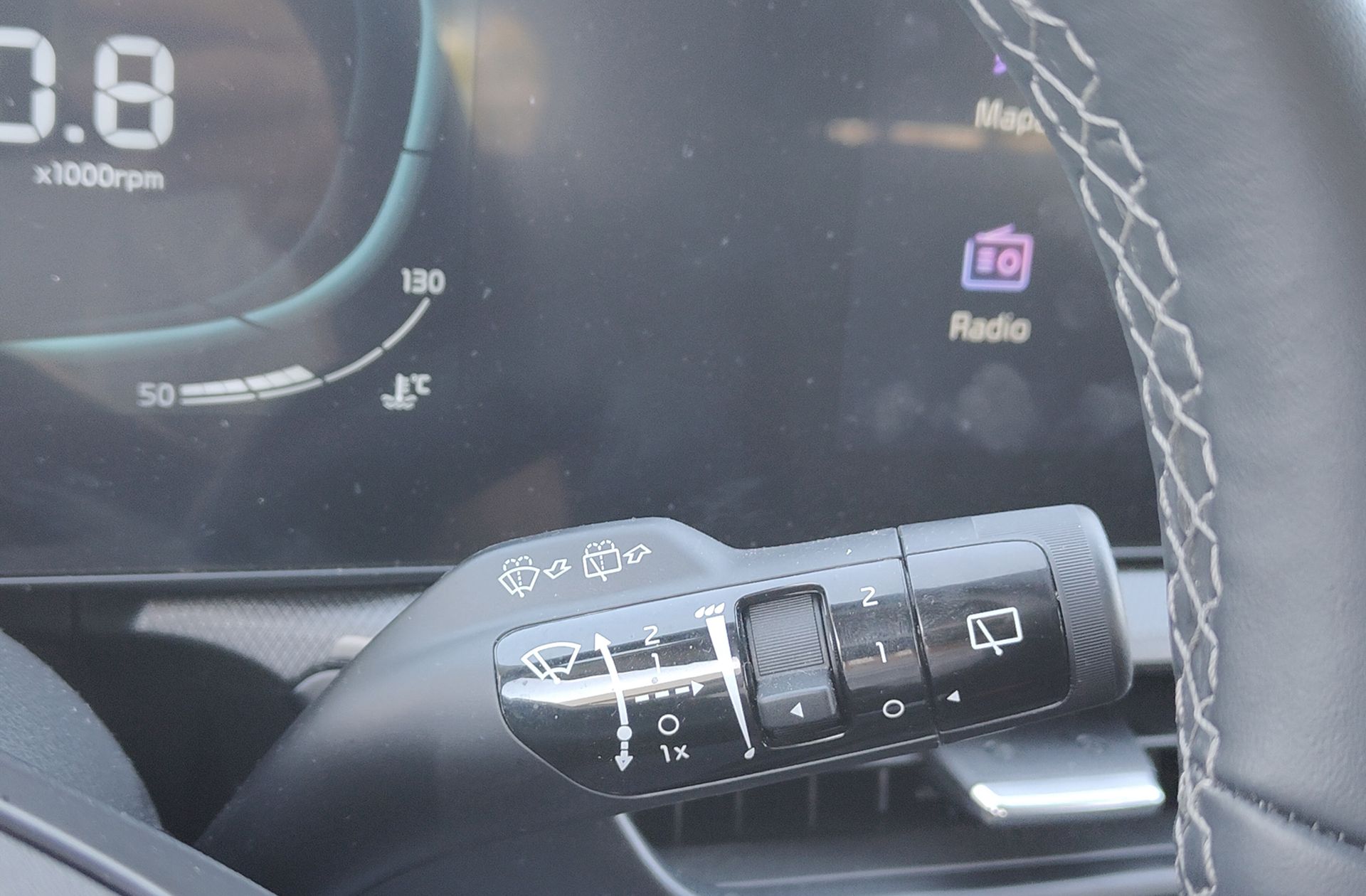 Kia Stonic 1.0 T-GDi MHEV Concept - foto 24