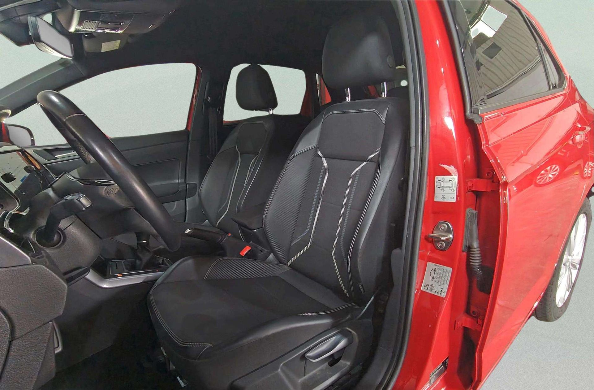 Volkswagen Polo Sport 1.0 TSI - foto 11