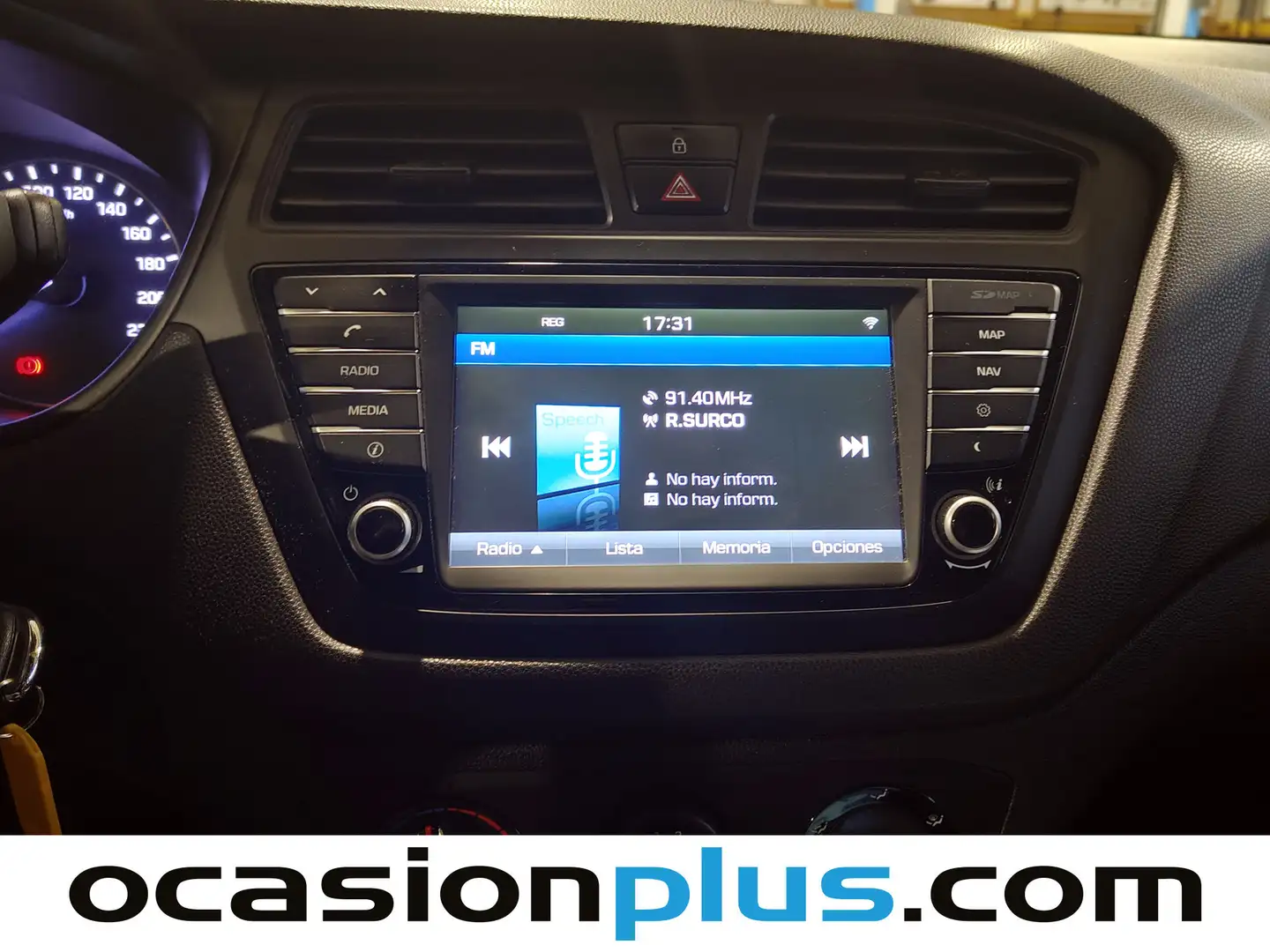 Foto Hyundai i20 Hyundai i20 1.2 MPI Klass (84 CV)