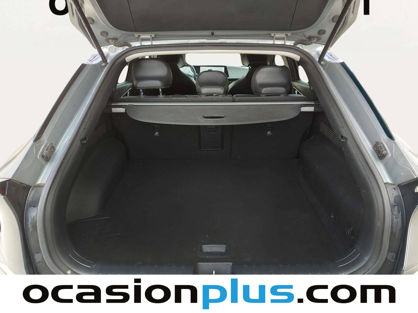 Fotos maletero KIA EV6 KIA EV6 Air 77kWh (Long Range) RWD (229 CV)