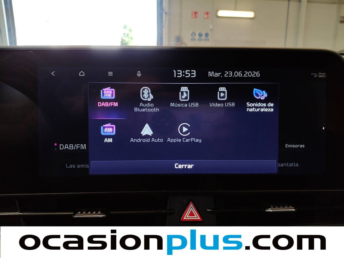 Equipamiento del KIA Sportage KIA Sportage 1.6 CRDi MHEV Drive 4x2 (136 CV)