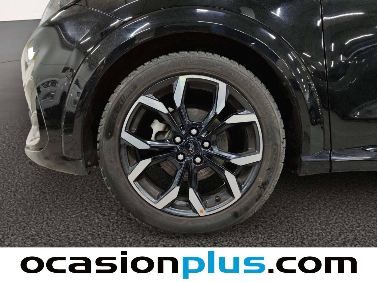 Foto Ford Puma Ford Puma 1.0 EcoBoost MHEV ST-Line X Auto  (155 CV)