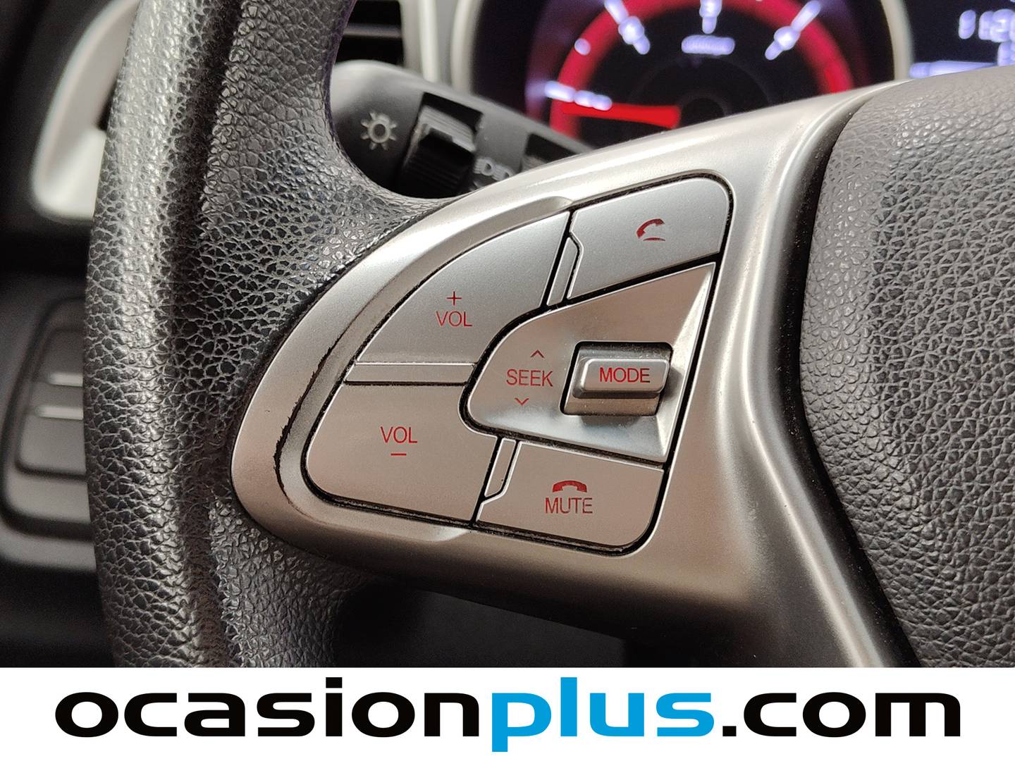 SsangYong Tivoli SsangYong Tivoli D16T Premium 4x2 (115 CV) de segunda mano