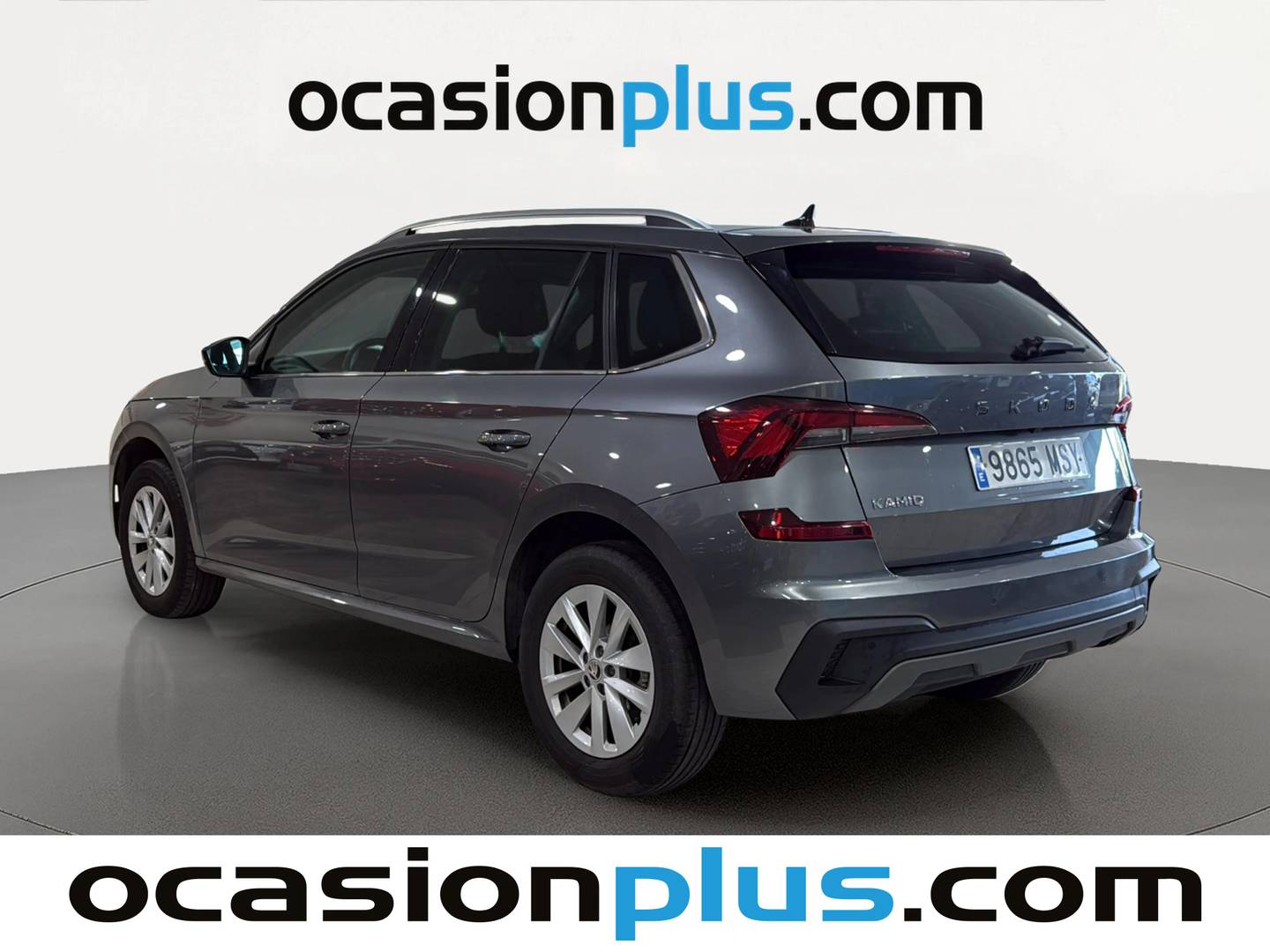 Foto trasera Skoda Kamiq Skoda Kamiq 1.0 TSI Selection DSG (115 CV) izquierda