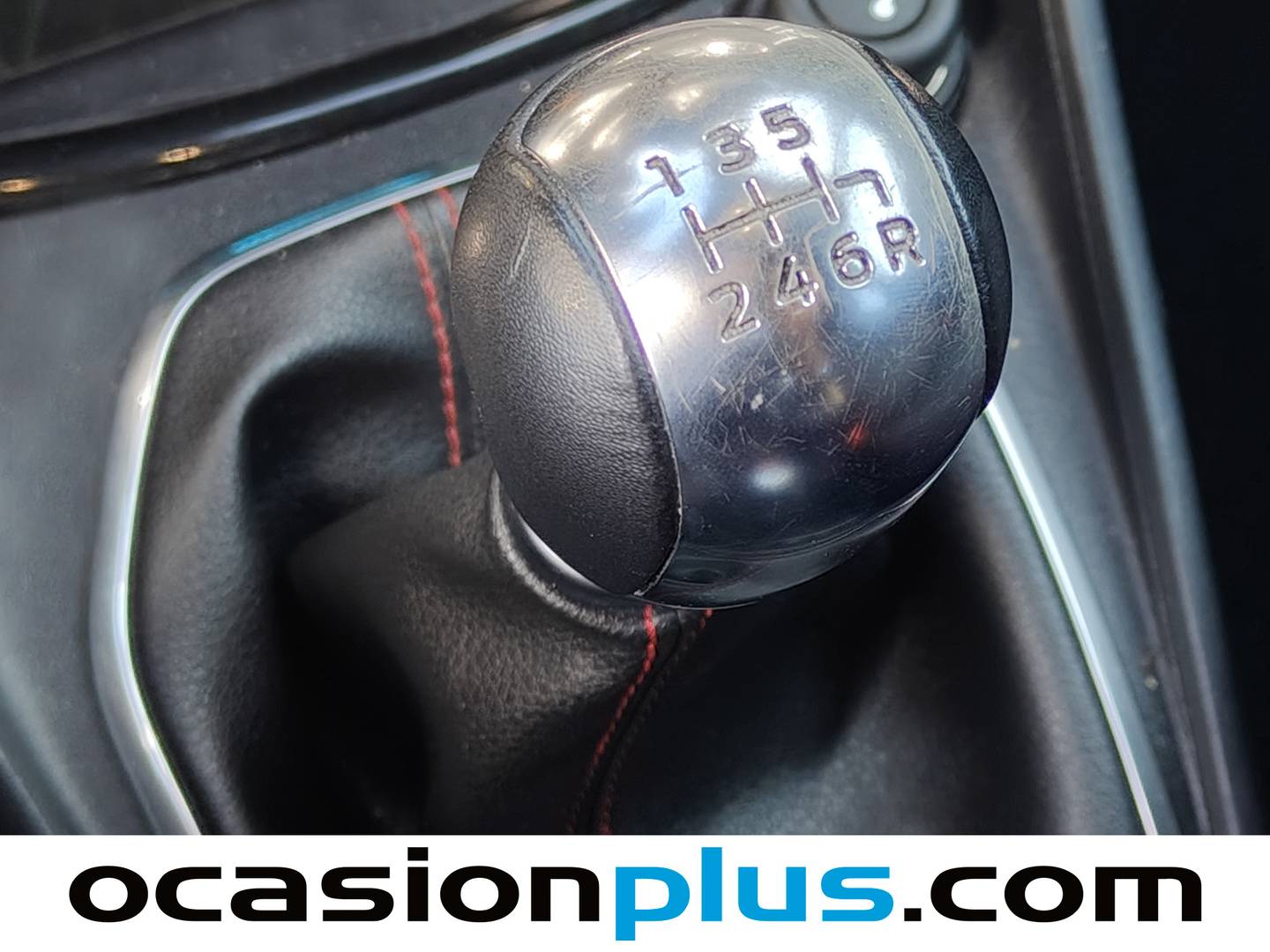 Foto Ford Puma Ford Puma 1.0 EcoBoost MHEV ST-Line Design (125 CV)