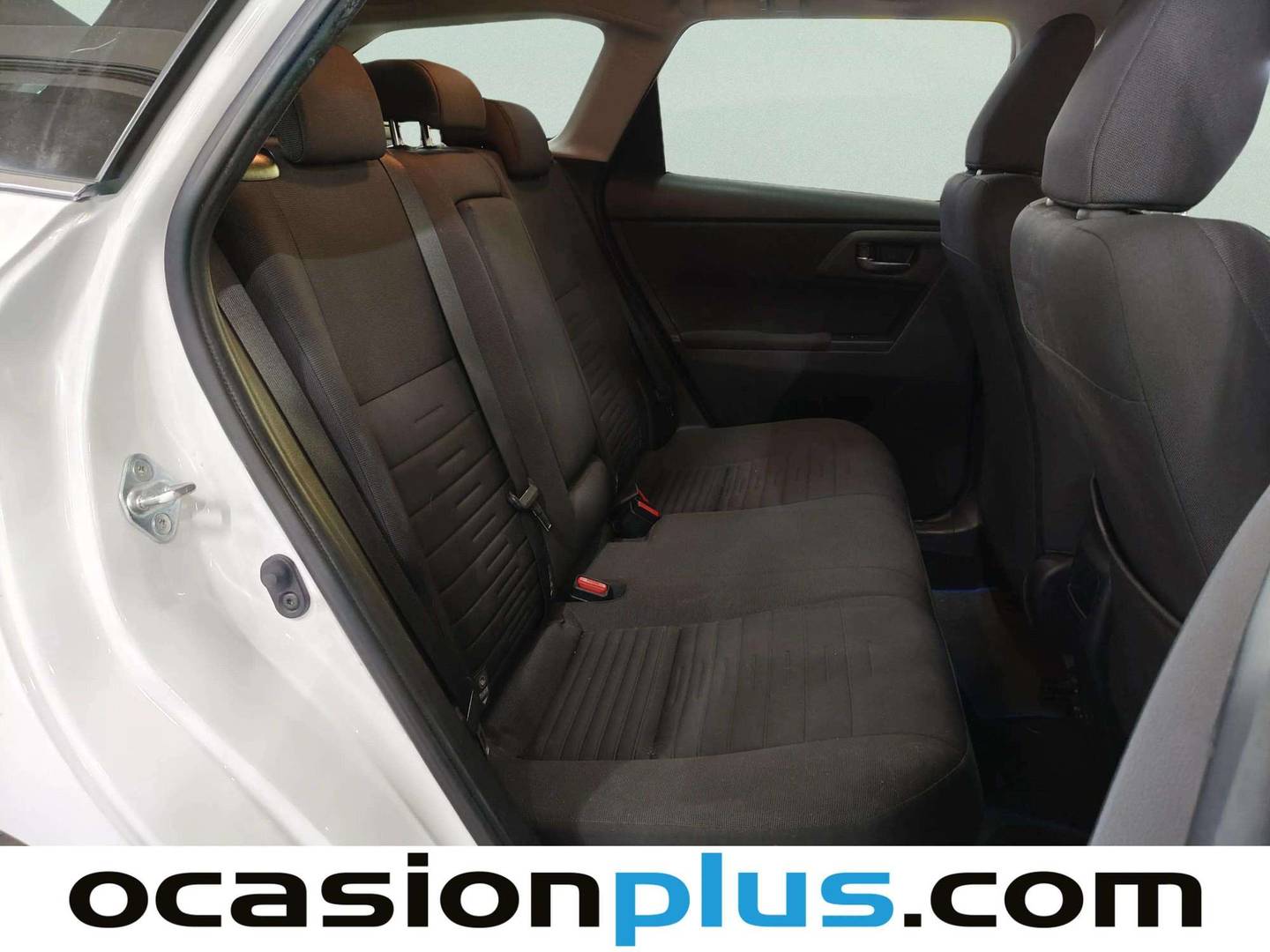 Toyota Auris Toyota Auris Active (136 CV) al mejor precio
