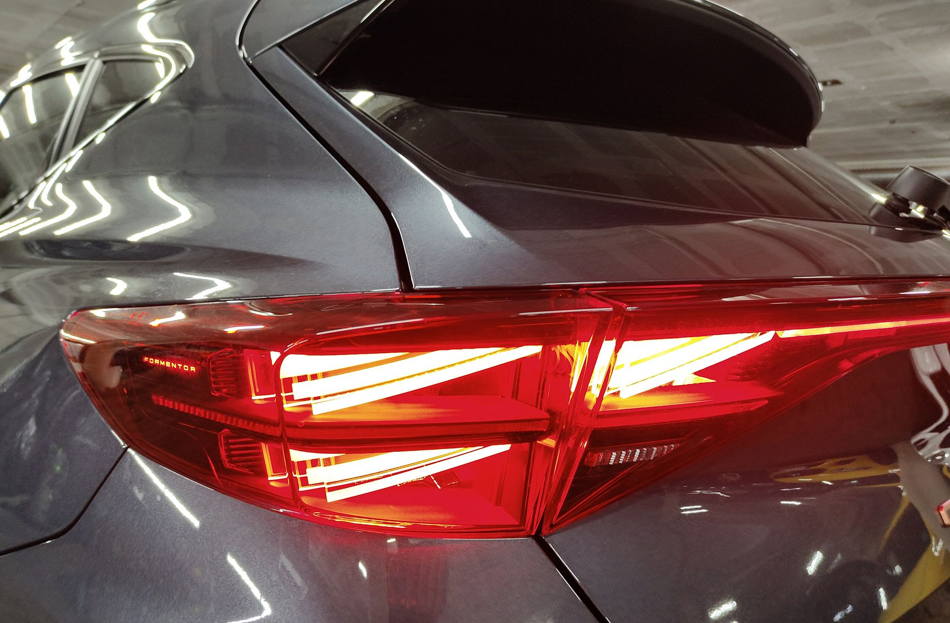 Cupra Formentor 1.5 eTSI DSG - foto 19