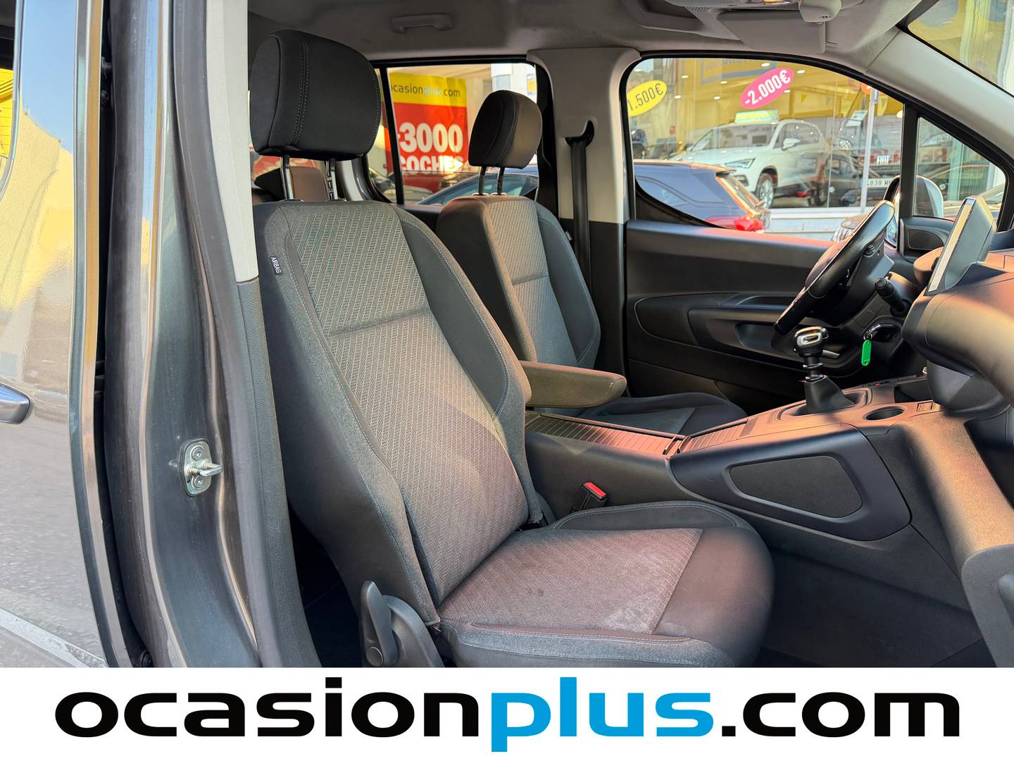 Foto Peugeot Rifter Peugeot Rifter BlueHDi 130 Allure Standard (130 CV)