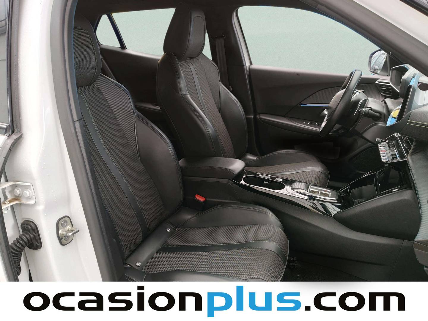 Peugeot 2008 Peugeot 2008 PureTech 130 S&S GT EAT8 (130 CV) 2022