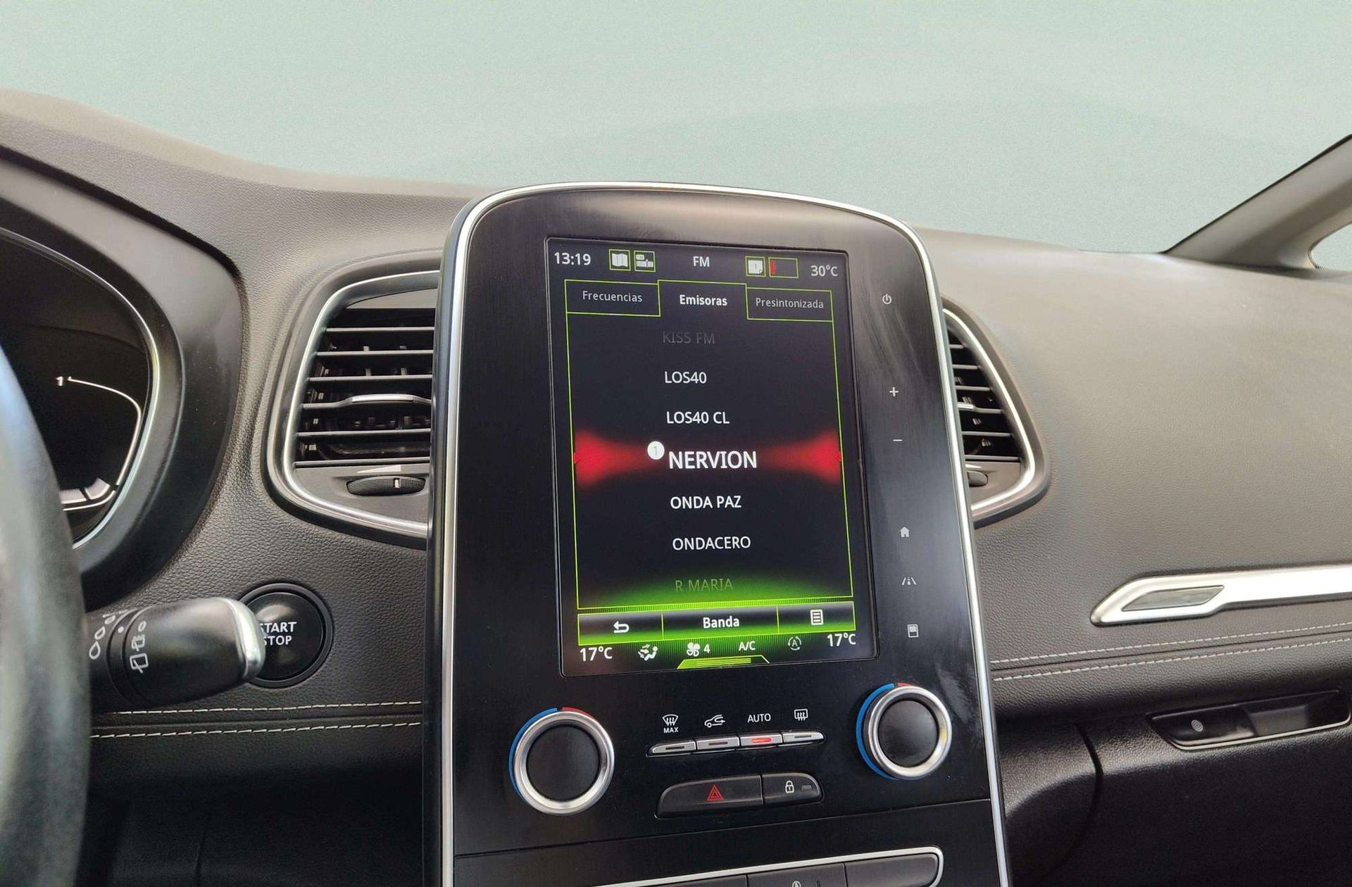 Renault Grand Scénic Zen dCi 7 plazas - foto 39