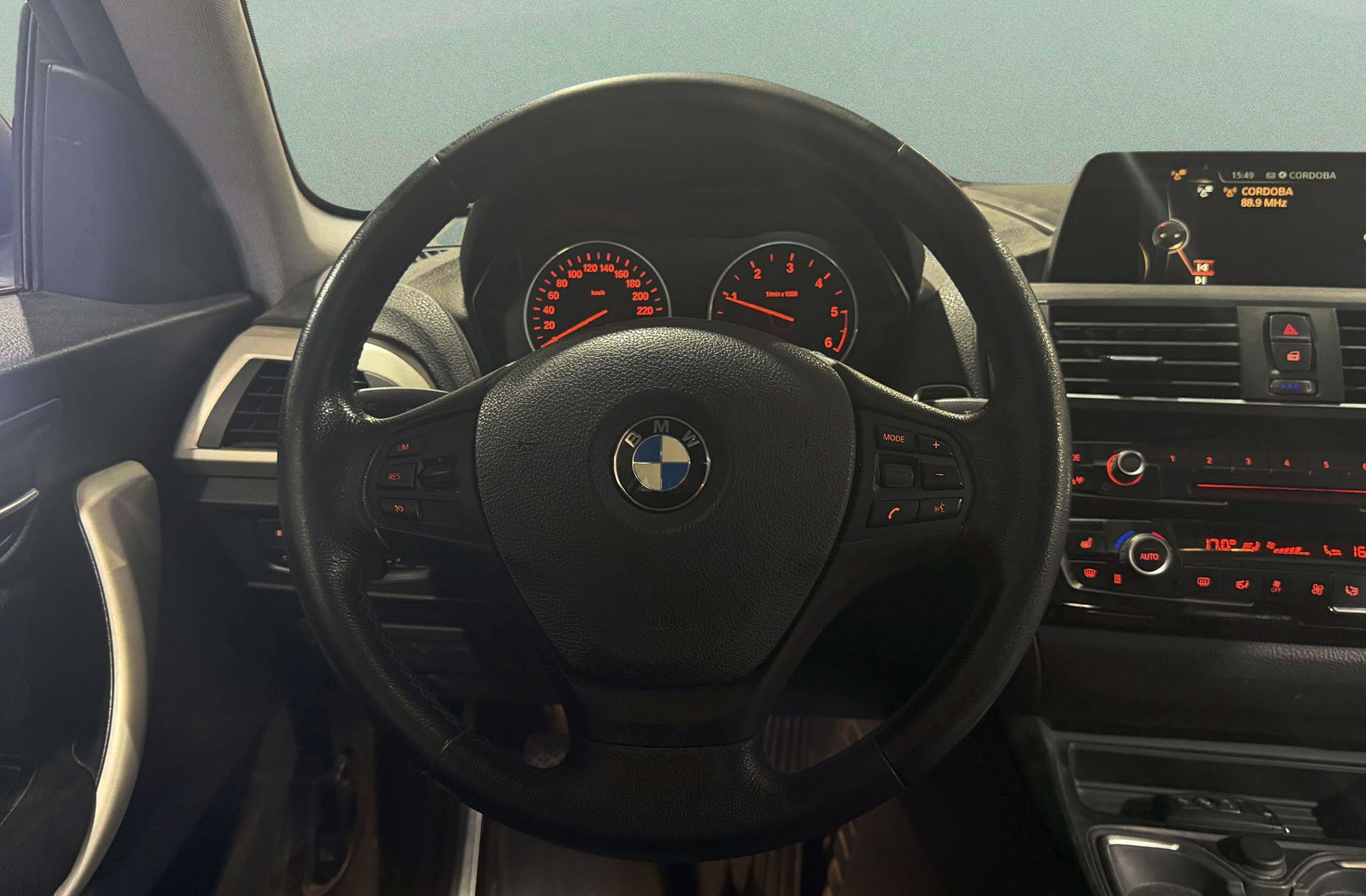 BMW Serie 1 116d Efficient Dynamics - foto 24