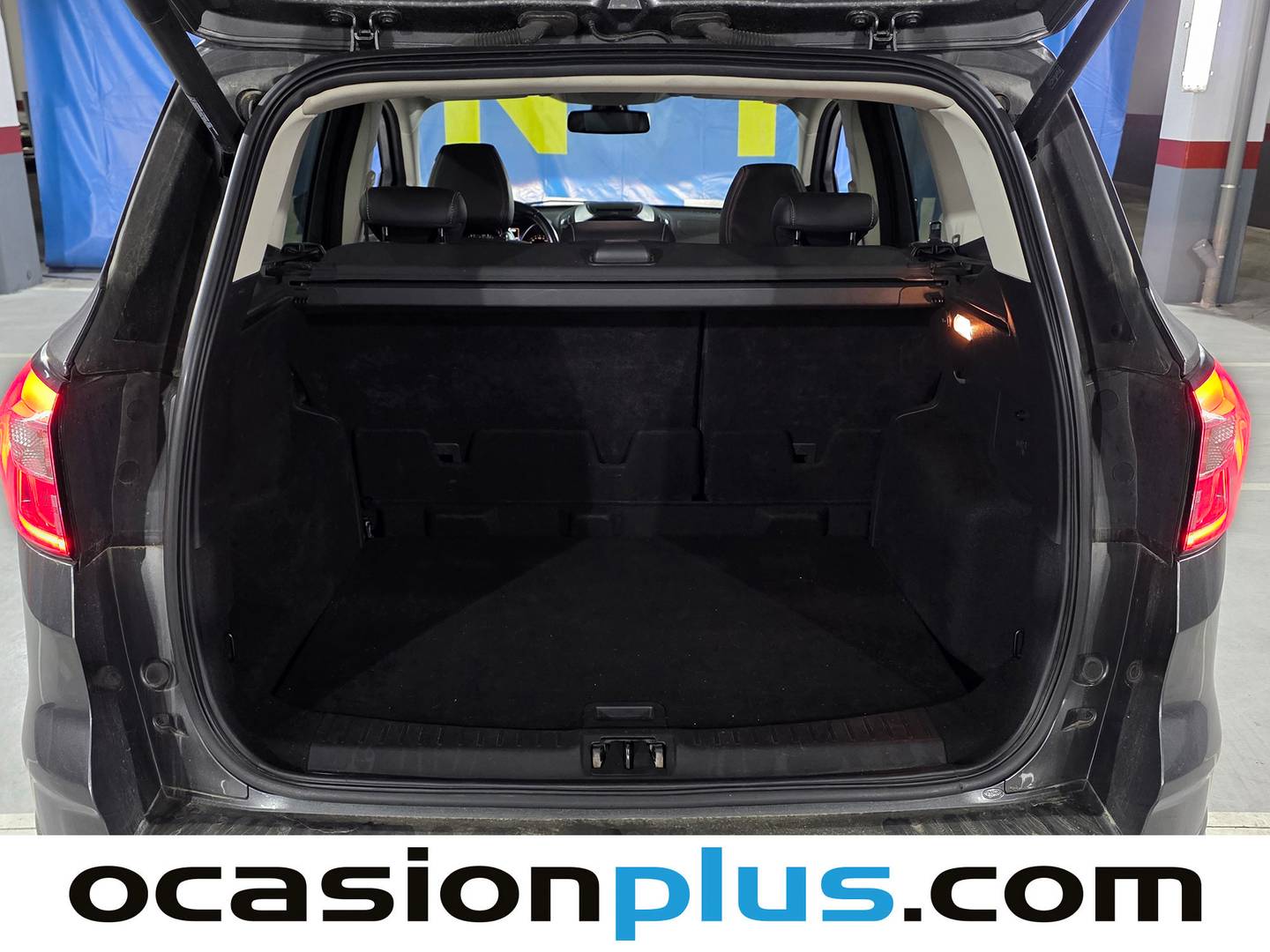 Foto Ford Kuga Ford Kuga 2.0 TDCI S&S Vignale 4x4 Powershift (150 CV)