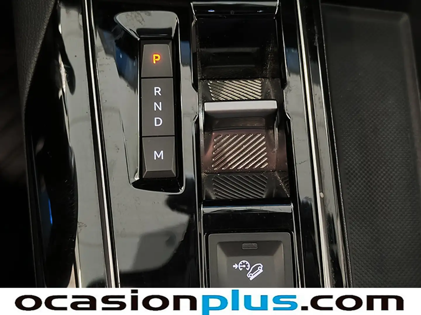 Foto Peugeot 5008 Peugeot 5008 PureTech 130 S&S Allure Pack EAT8 (130 CV) 7 Plazas