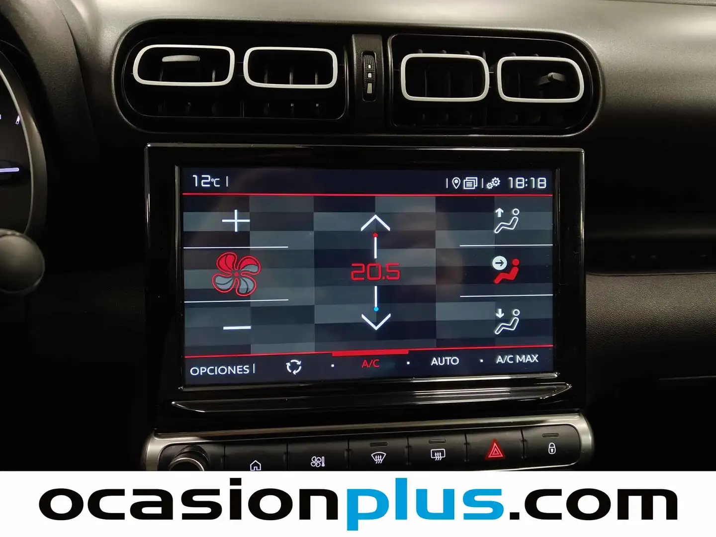 Foto Citroën C3 Aircross Citroen C3 Aircross PureTech 130 Shine Pack EAT6 (131 CV)