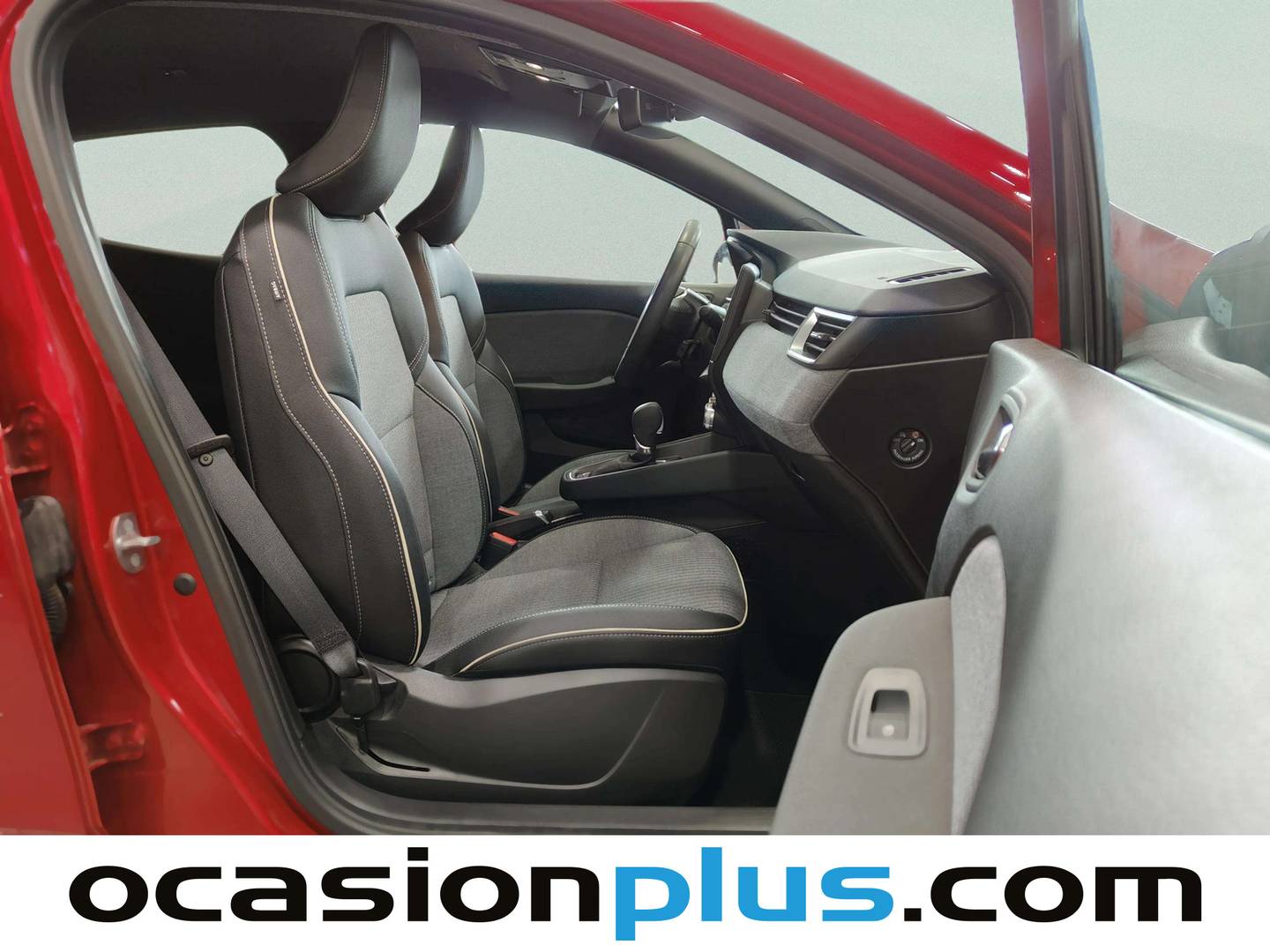 Renault Clio Renault Clio E-Tech full hybrid 145 Techno (143 CV) de segunda mano