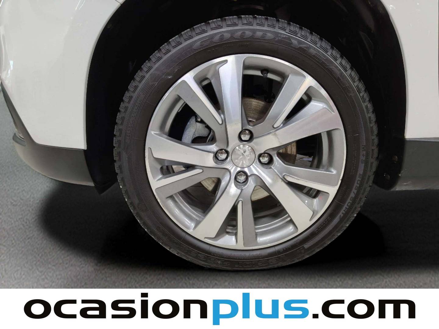 Foto Peugeot 2008 Peugeot 2008 PureTech 110 S&S Allure (110 CV)