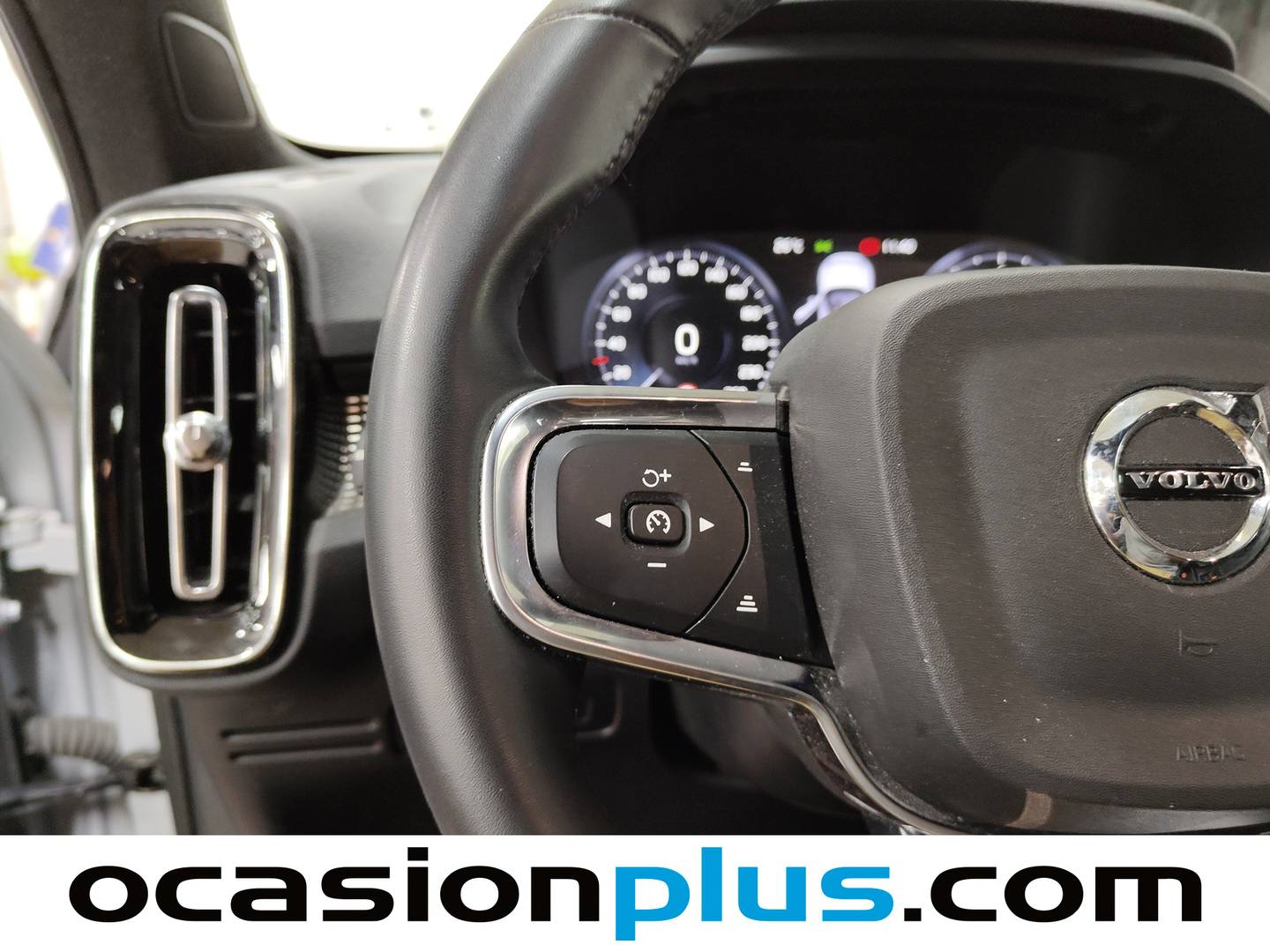 Volvo XC40 Volvo XC40 T2 R-Design Auto (129 CV) seminuevo