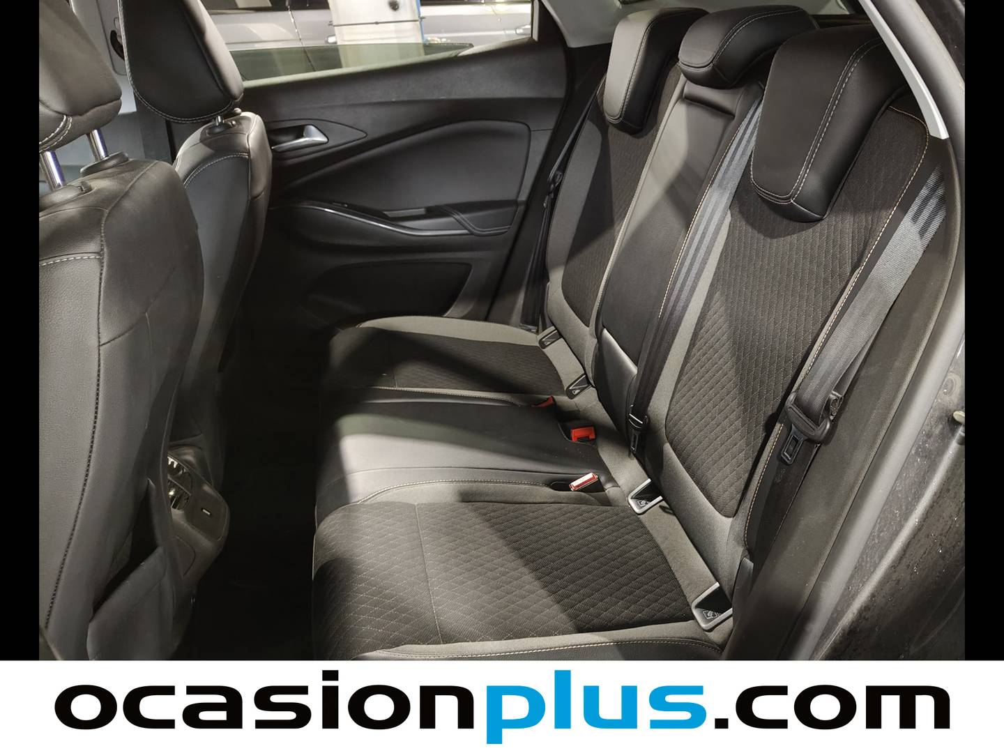Foto asientos traseros Opel Grandland X Opel Grandland X Opel Grandland X 1.2 Turbo Ultimate  (130 CV)