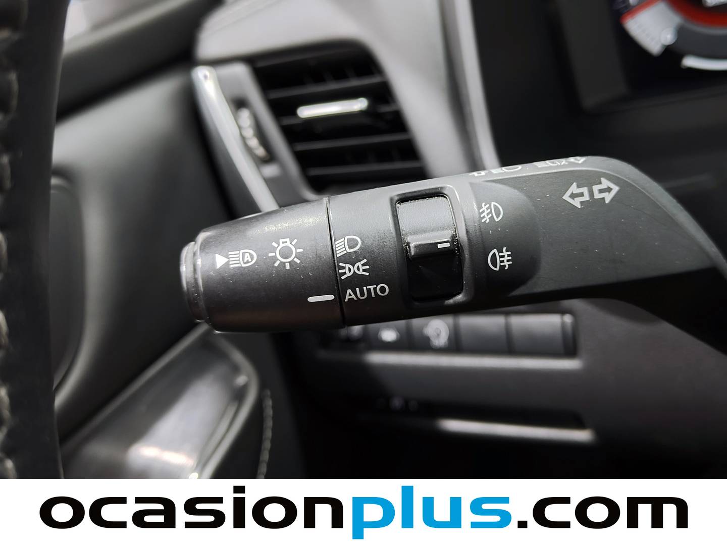Nissan QASHQAI Nissan Qashqai DIG-T 140 mHEV N-Connecta 4x2 (140 CV) de ocasión