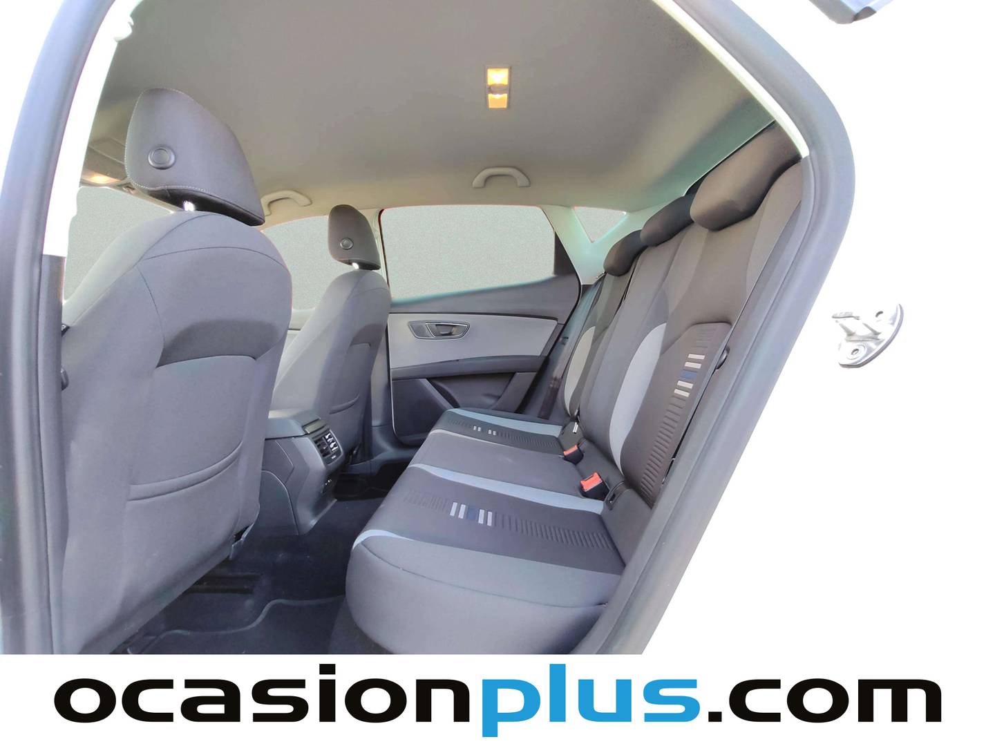 Foto asientos traseros Seat León Seat León 1.5 TSI S&S Style Visio Edition (130 CV)