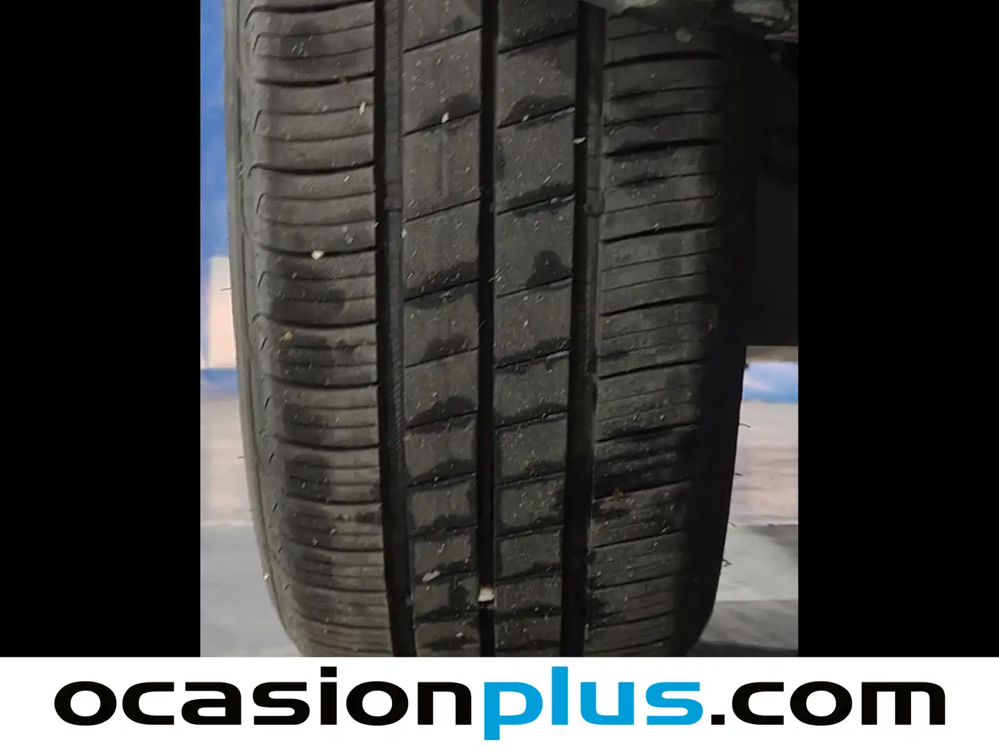 Foto Citroën C4 X Citroen C4 X PureTech 100 S&S 6v You (102 CV)