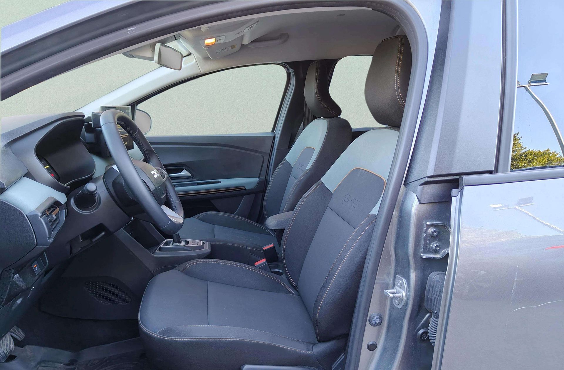 Dacia Jogger Extreme Hybrid 7 plazas - foto 13