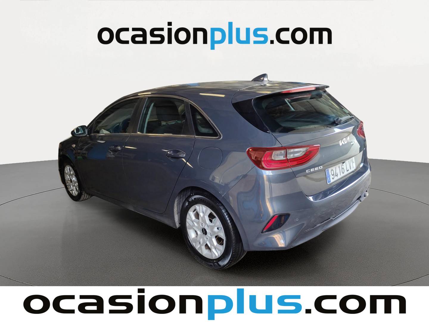 Foto trasera KIA Ceed KIA Ceed 1.0 T-GDI Drive (100 CV) derecha