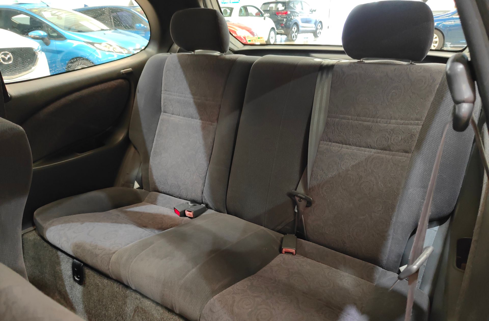 Toyota Corolla 2.0D Linea Terra AC Coupe - foto 9