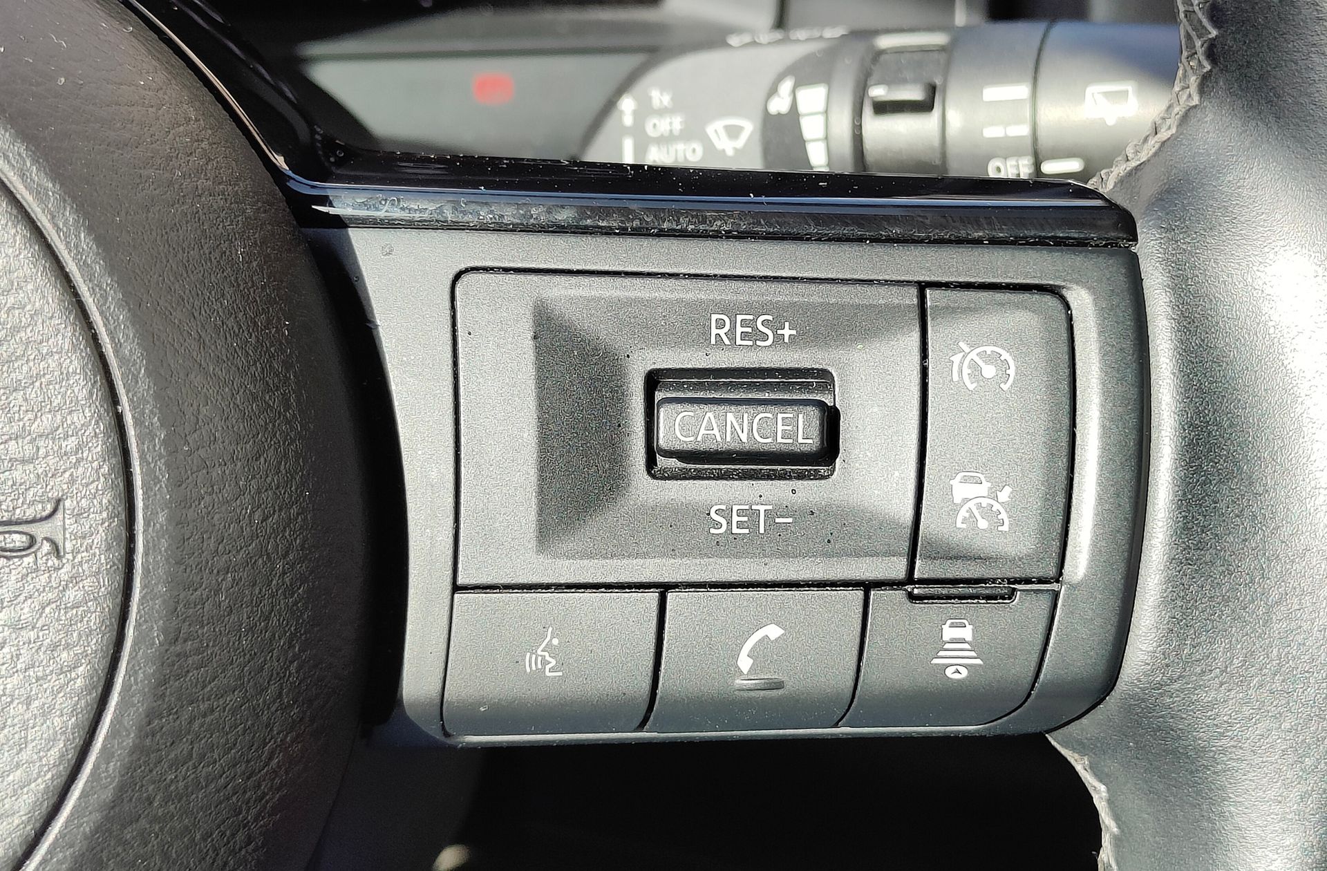 Nissan Qashqai DIG-T 140 mHEV N-Connecta 4x2 - foto 26