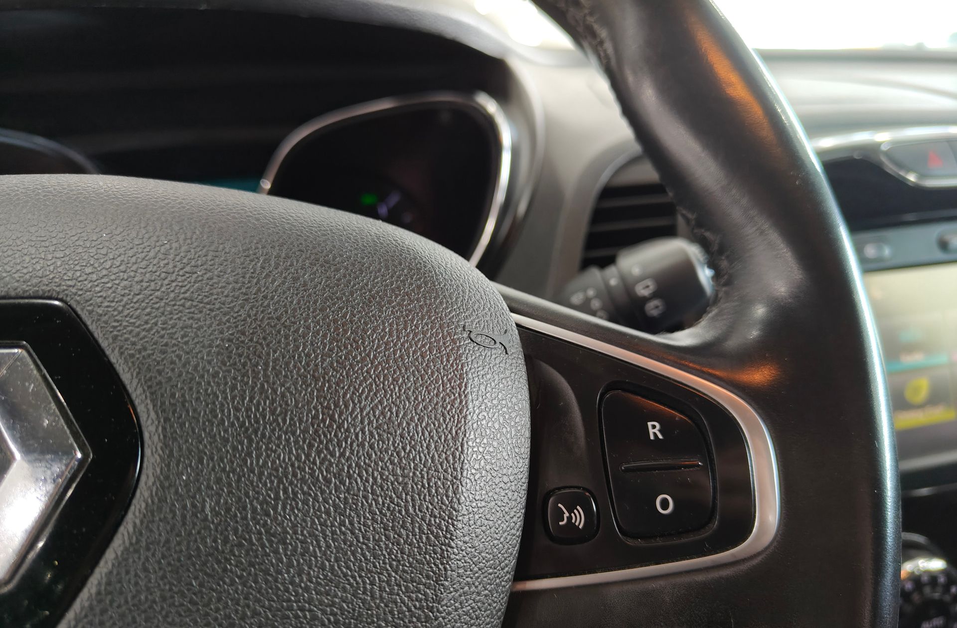 Renault Captur Zen Energy TCe EDC - foto 26