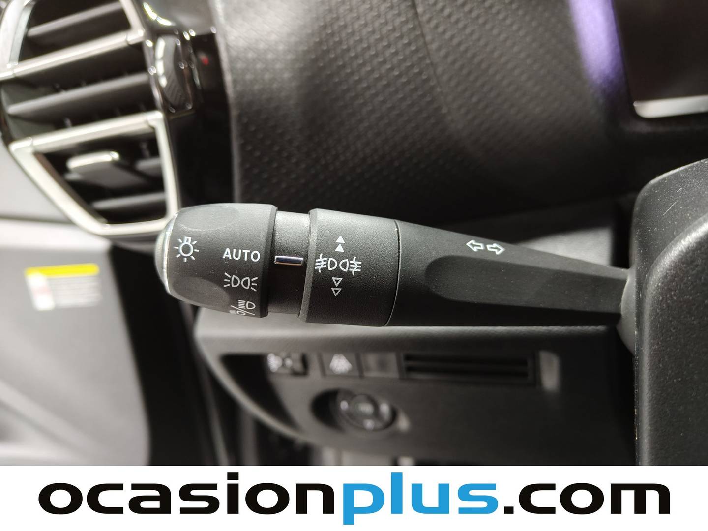 Foto Citroën C4 Citroen C4 PureTech 130 S&S Shine (130 CV)