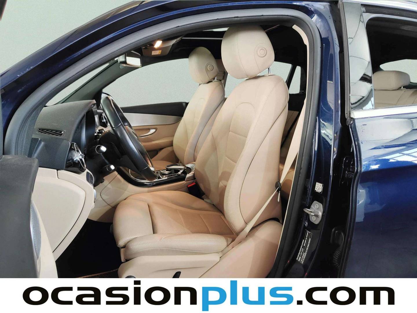Foto asientos delanteros Mercedes GLC Coupé Mercedes GLC Coupé 250 4Matic (211 CV) Pack AMG