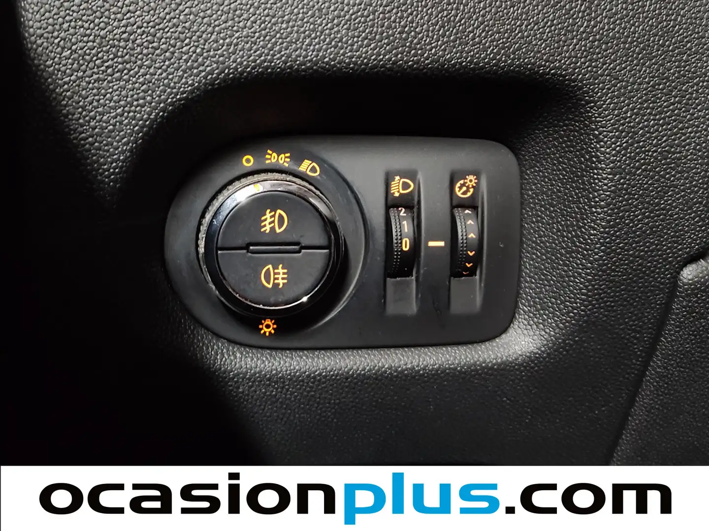 Foto Opel Corsa Opel Corsa 1.2 S&S Selective (85 CV)