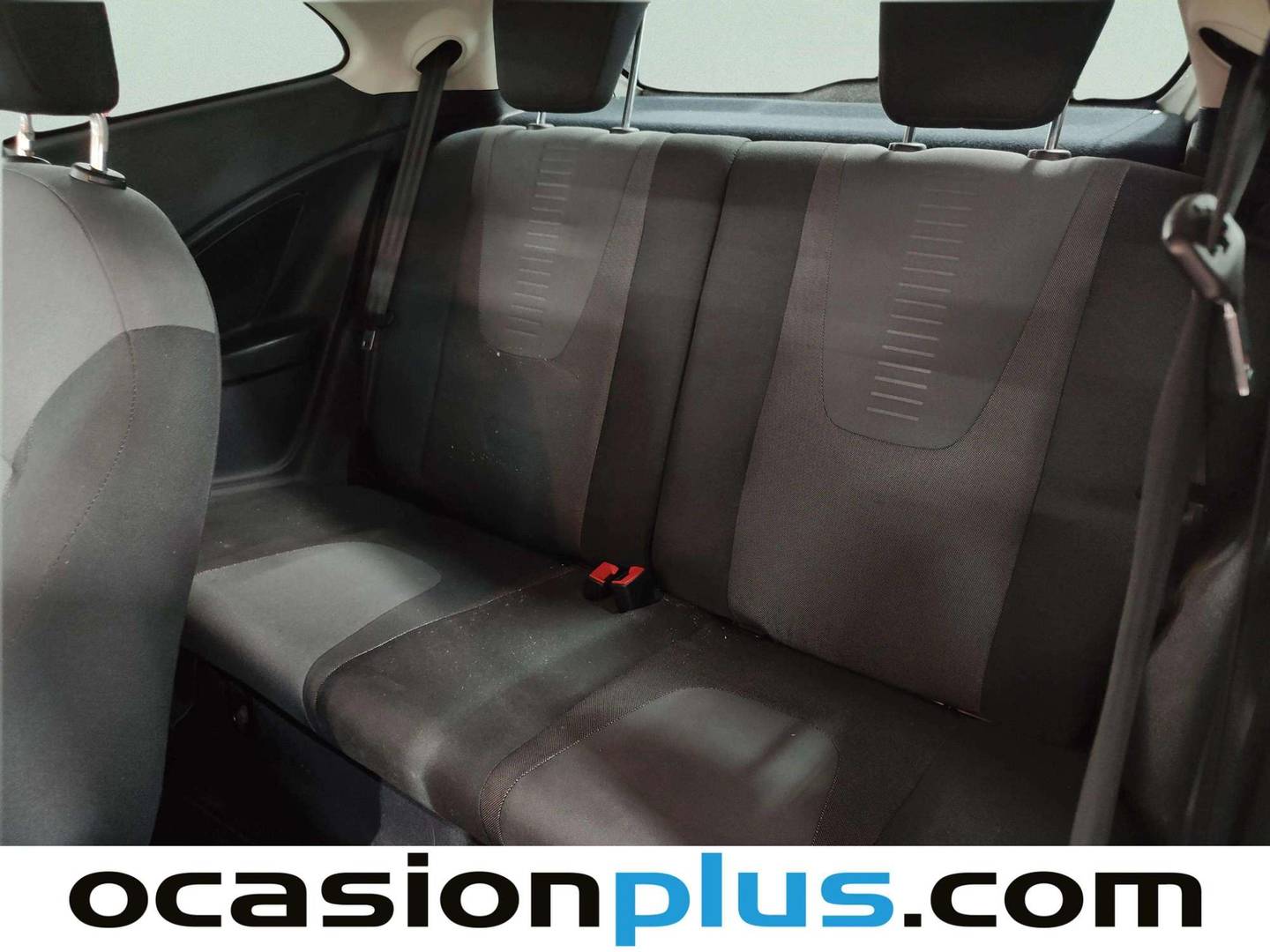 Foto asientos traseros Ford Ka Ford Ka 1.2 Duratec S&S Titanium+ (69 CV)