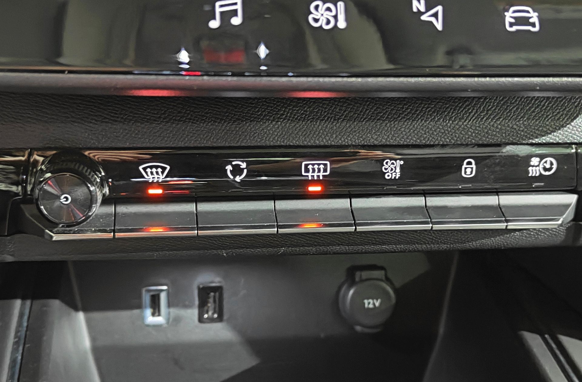 Citroën C5 Aircross Plug-in Hybrid Max e-EAT8 - foto 42