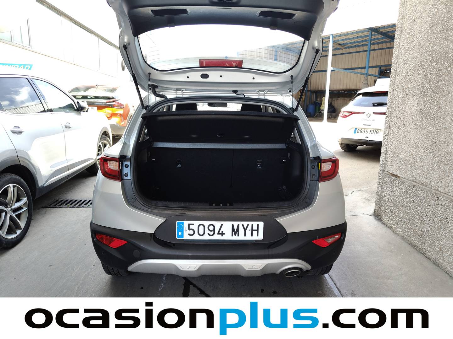 Fotos maletero KIA Stonic KIA Stonic 1.2 DPi Drive (79 CV)