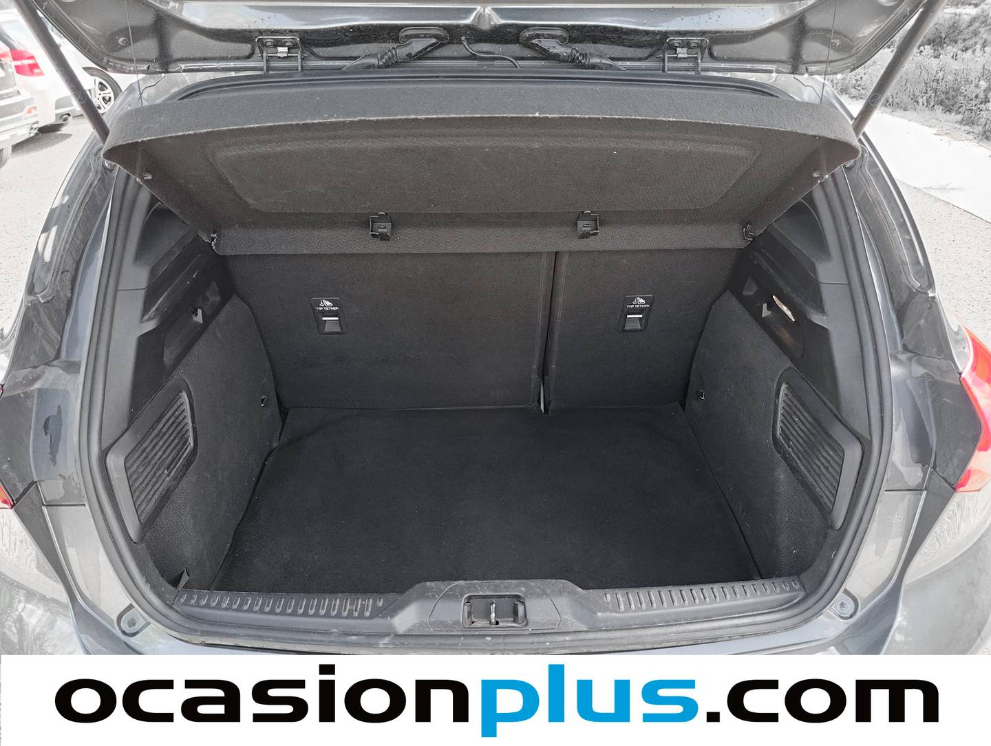 Fotos maletero Ford Focus Ford Focus 1.5 Ecoblue ST-Line (120 CV)