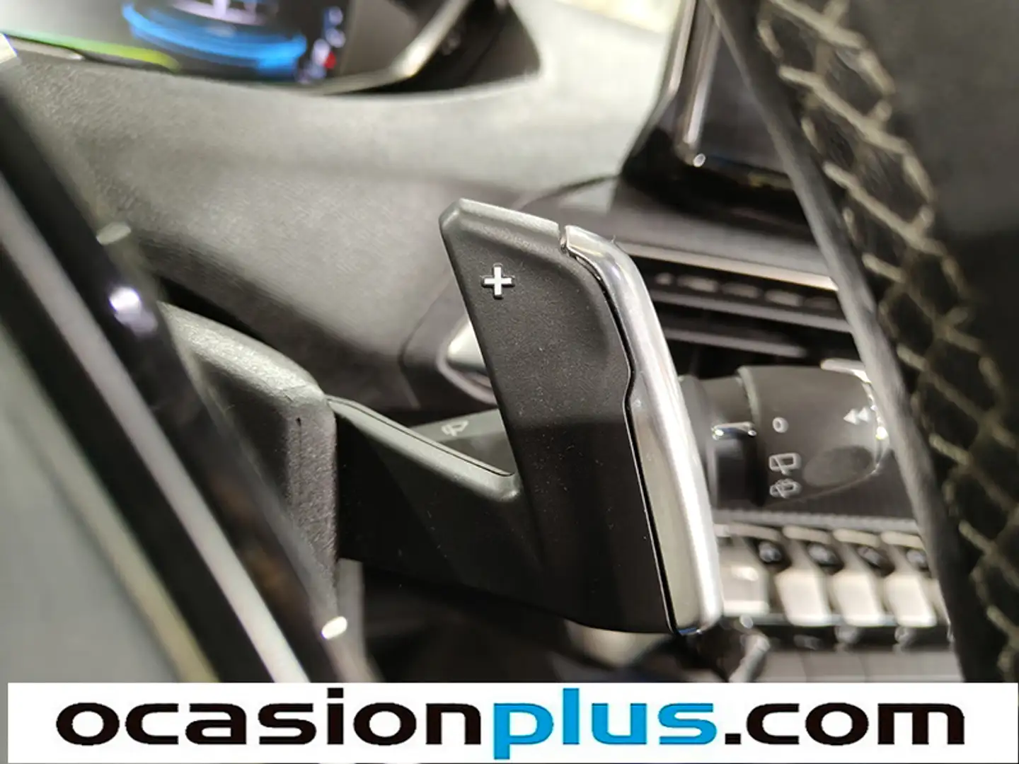 Foto Peugeot 3008 Hybrid Peugeot 3008 Hybrid 225 Allure e-EAT8 (225 CV)