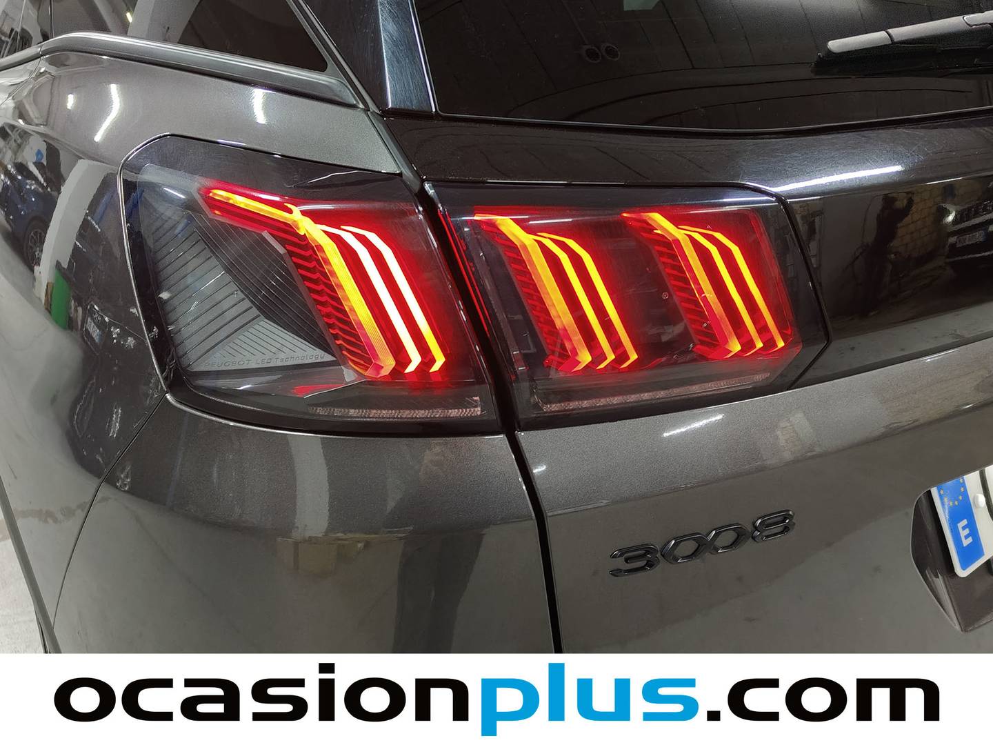 Foto Peugeot 3008 Peugeot 3008 PureTech 130 S&S GT EAT8 (130 CV)