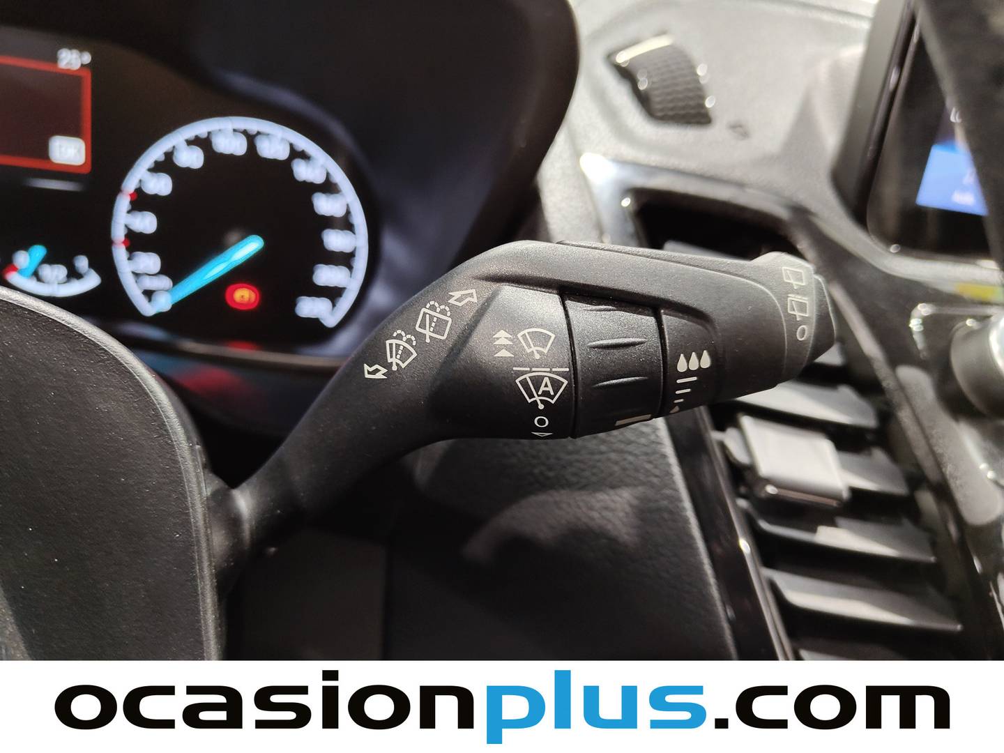 Foto Ford Tourneo Connect Ford Tourneo Connect 1.5 TDCI Titanium (120 CV)