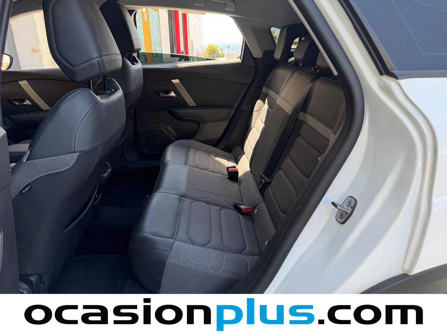 Foto asientos traseros Citroën C4 Citroën C4 PureTech 130 S&S 6v Feel Pack EAT8 (130 CV)